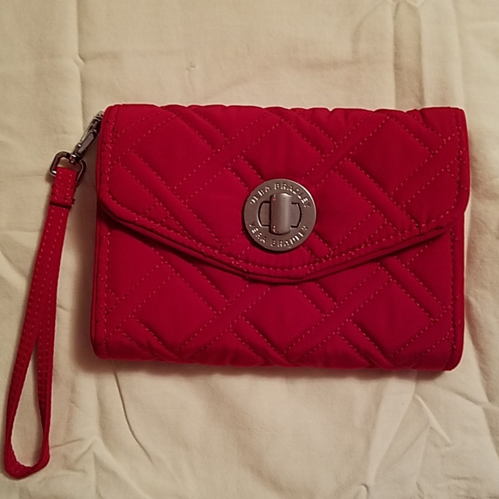 NWOT Vera Bradley Wristlet - Tango Red💃